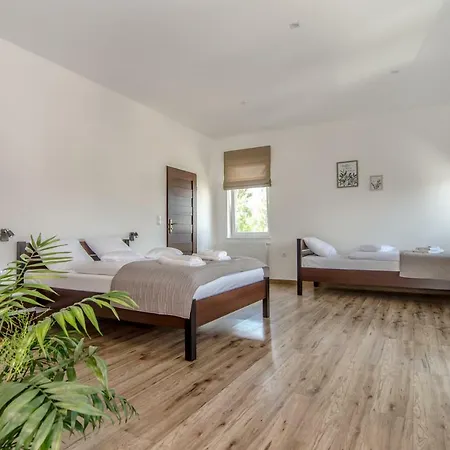 Bed & Breakfast D.l.blazkiewicz Mielno (Koszalin)